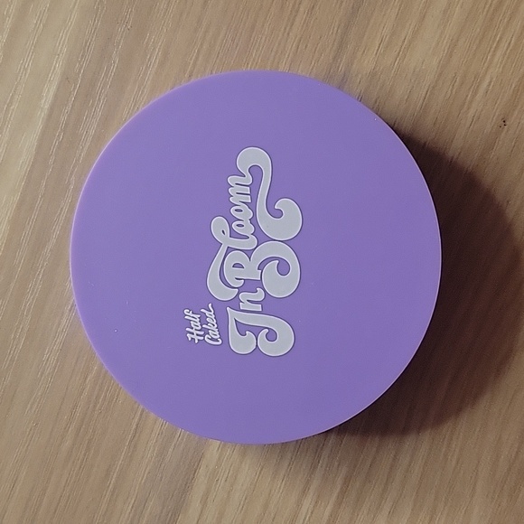 Half Caked In Bloom powder blush - Picture 3 of 5
